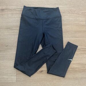 🛍️SOLD🛍️Nike Women's Black Dri Fit Sheen Leggings